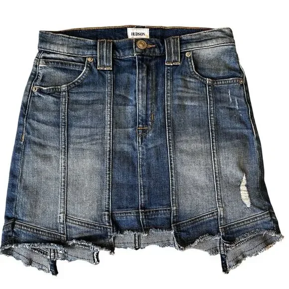 Hudson Weekender Step Hem Distressed Jean Mini Skirt size 26 - Picture 2 of 9